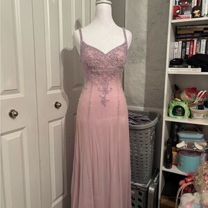 Elegant Pink Embroidered Evening Gown